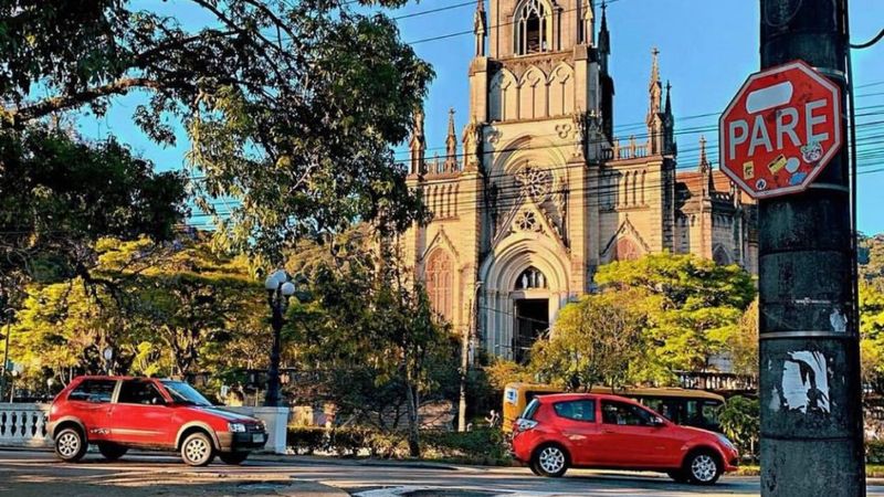 Petrópolis usa o DigiPare no estacionamento rotativo